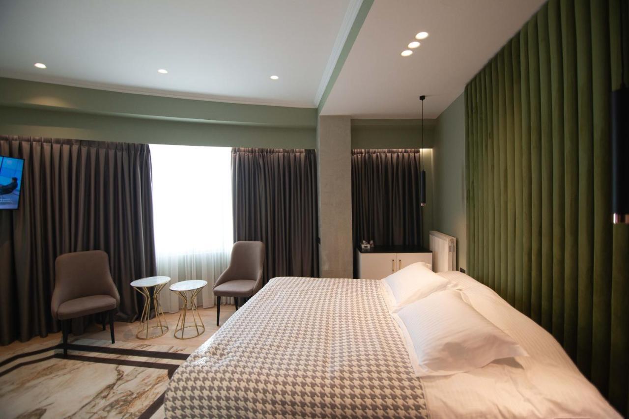 Sky View Hotel Korce Ngoại thất bức ảnh