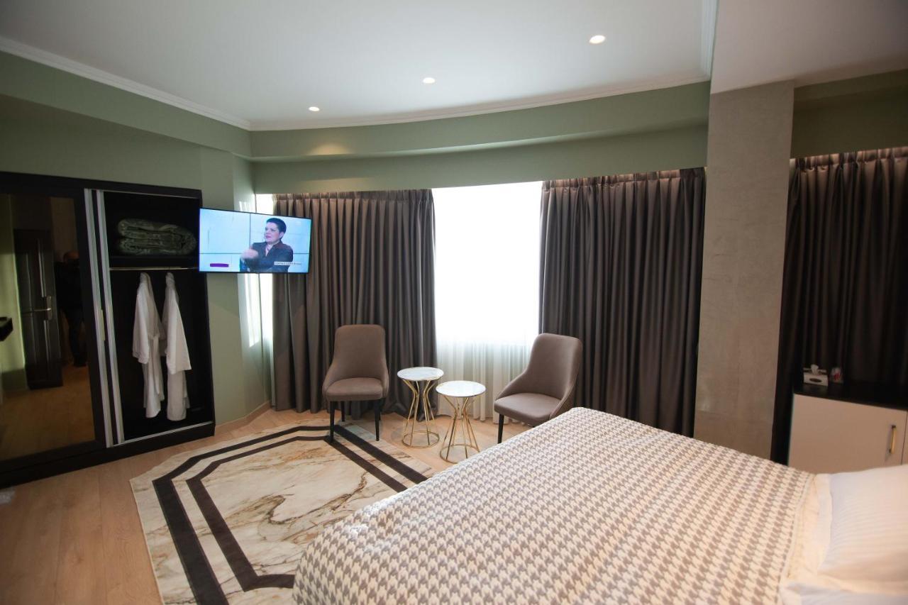 Sky View Hotel Korce Ngoại thất bức ảnh