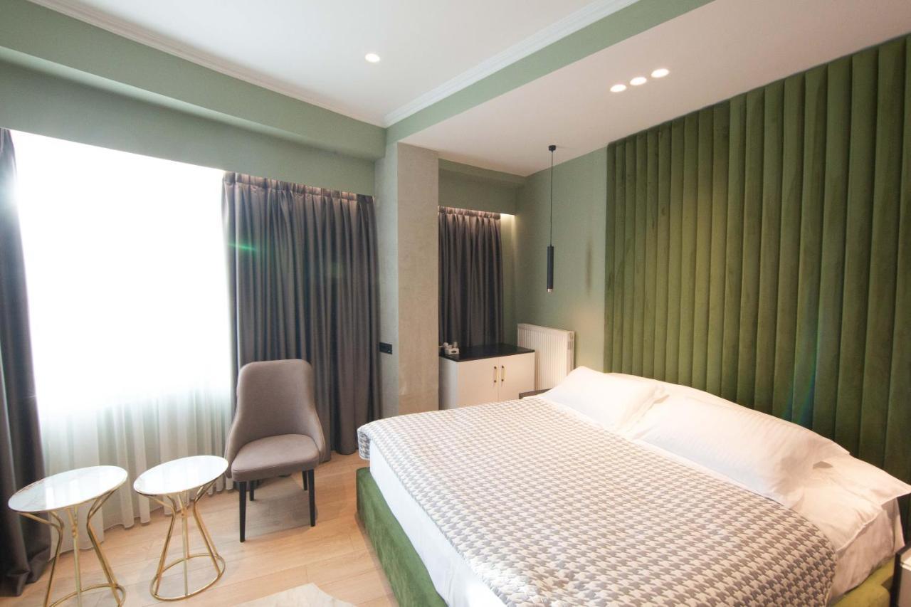 Sky View Hotel Korce Ngoại thất bức ảnh