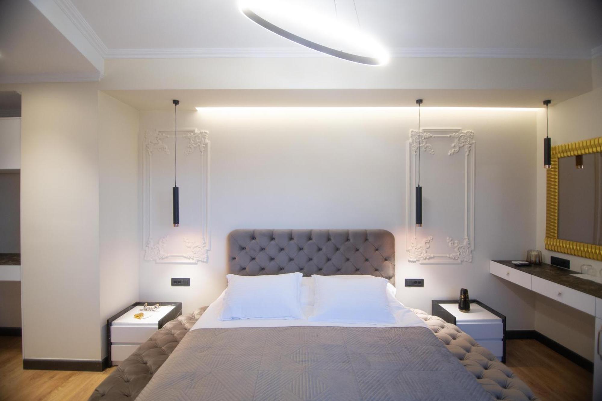 Sky View Hotel Korce Phòng bức ảnh