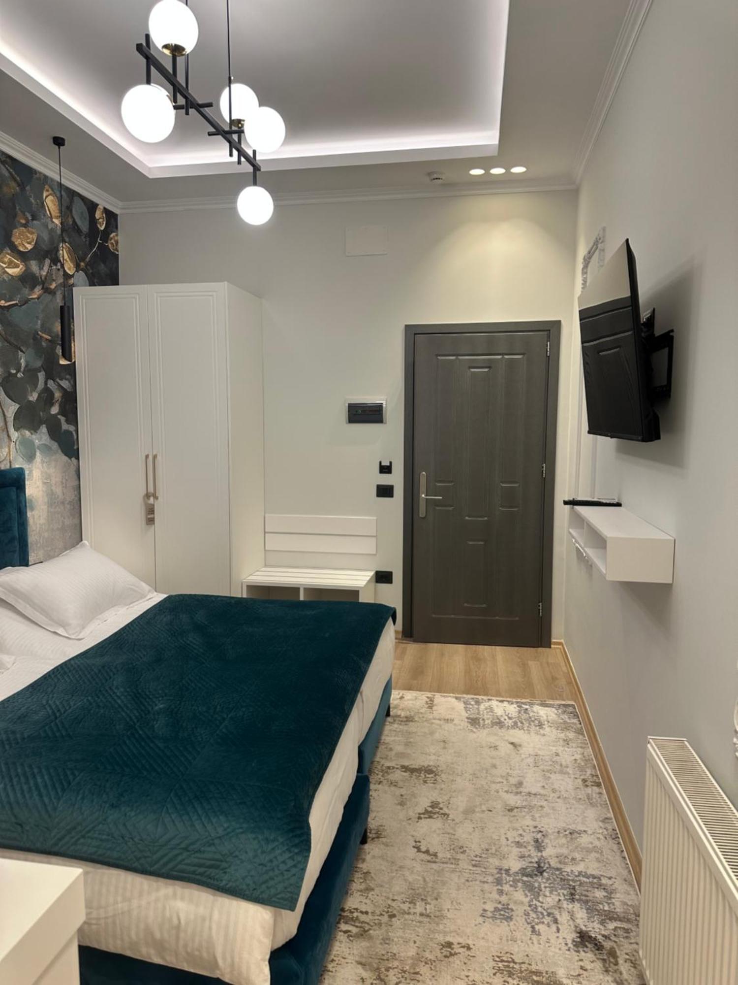 Sky View Hotel Korce Ngoại thất bức ảnh